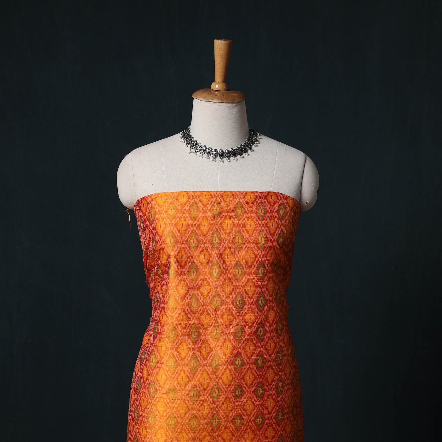 Pochampally Ikat Handwoven Pure Silk 2pc Unstitched Dress Material Kurta Set 04
