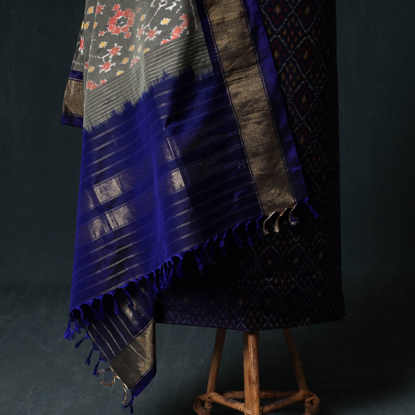 Pochampally Ikat Handwoven Pure Silk 2pc Unstitched Dress Material Kurta Set 06