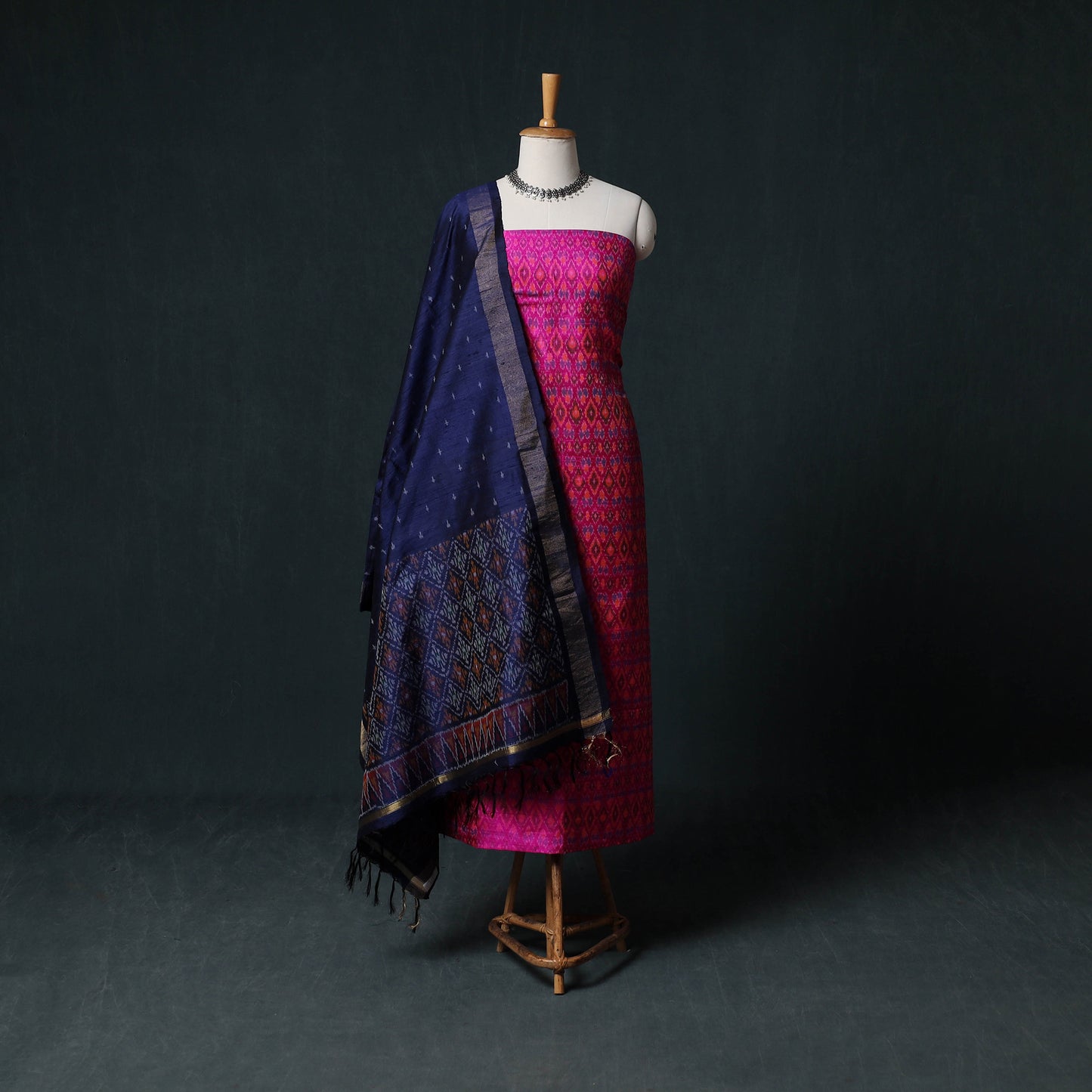 Pochampally Ikat Handwoven Pure Silk 2pc Unstitched Dress Material Kurta Set 10