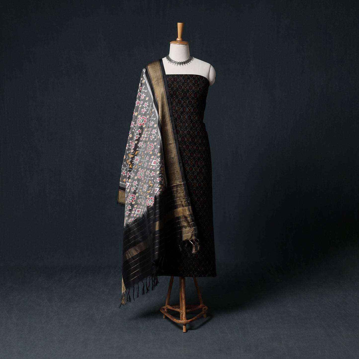 Pochampally Ikat Handwoven Pure Silk 2pc Unstitched Dress Material Kurta Set 14