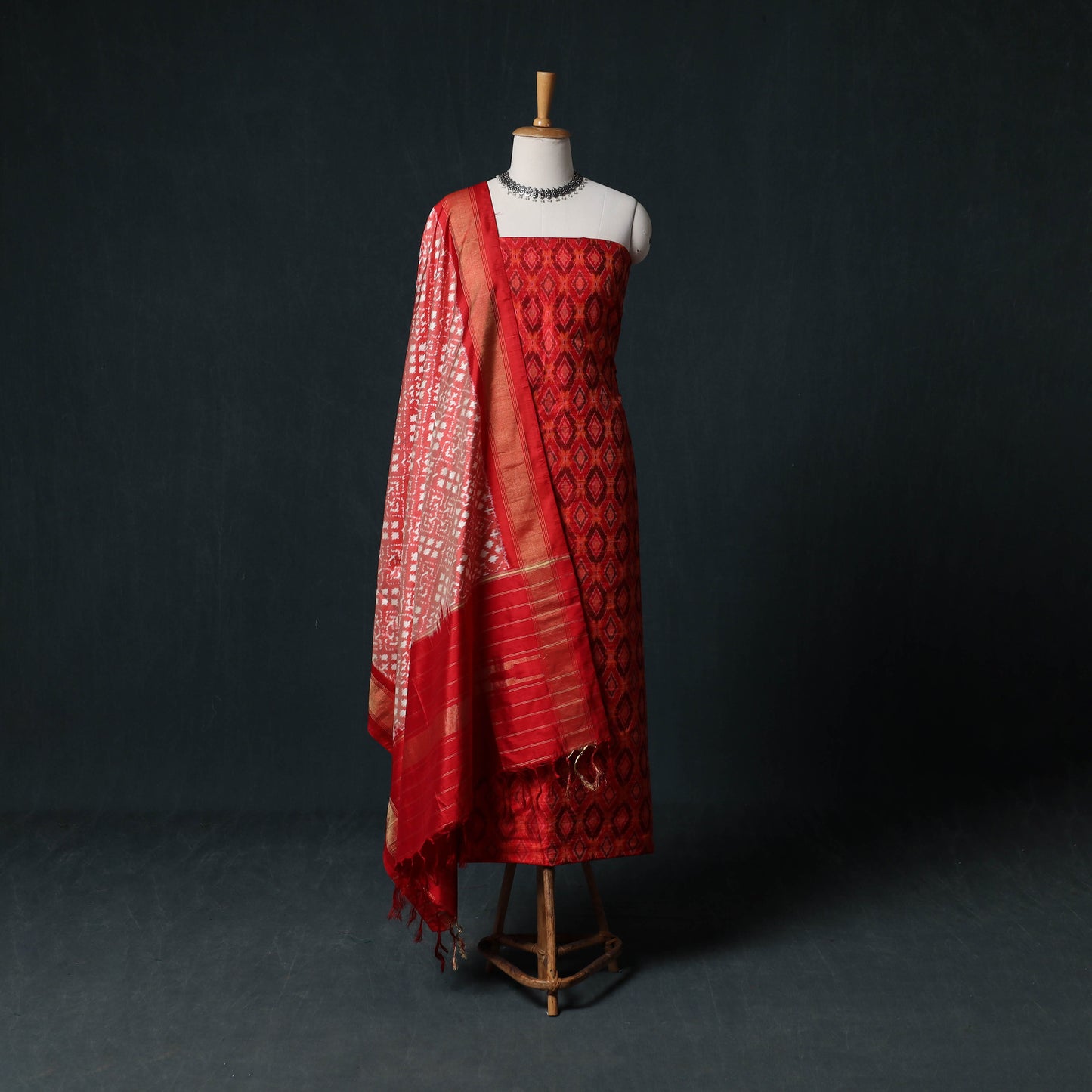 Pochampally Ikat Handwoven Pure Silk 2pc Unstitched Dress Material Kurta Set 18
