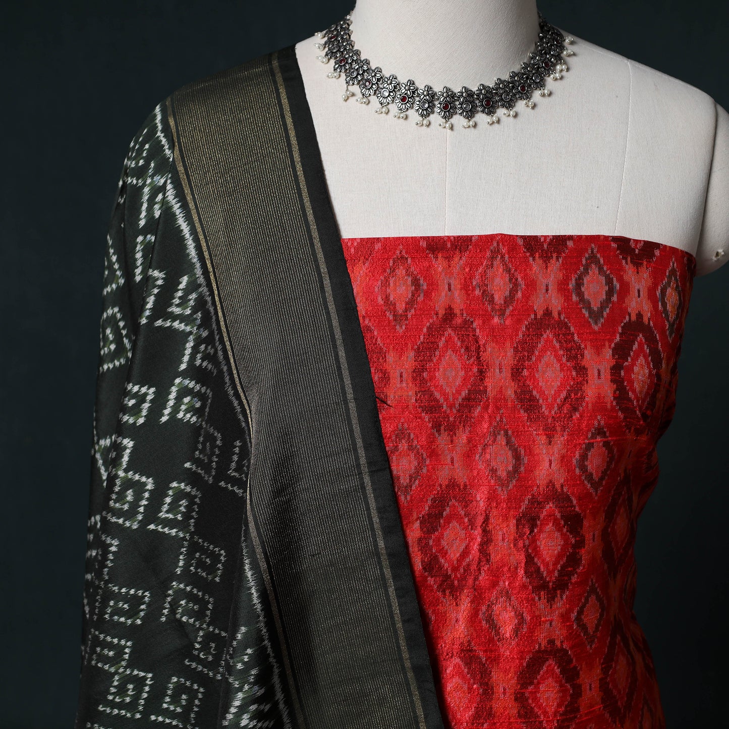 Pochampally Ikat Handwoven Pure Silk 2pc Unstitched Dress Material Kurta Set 20