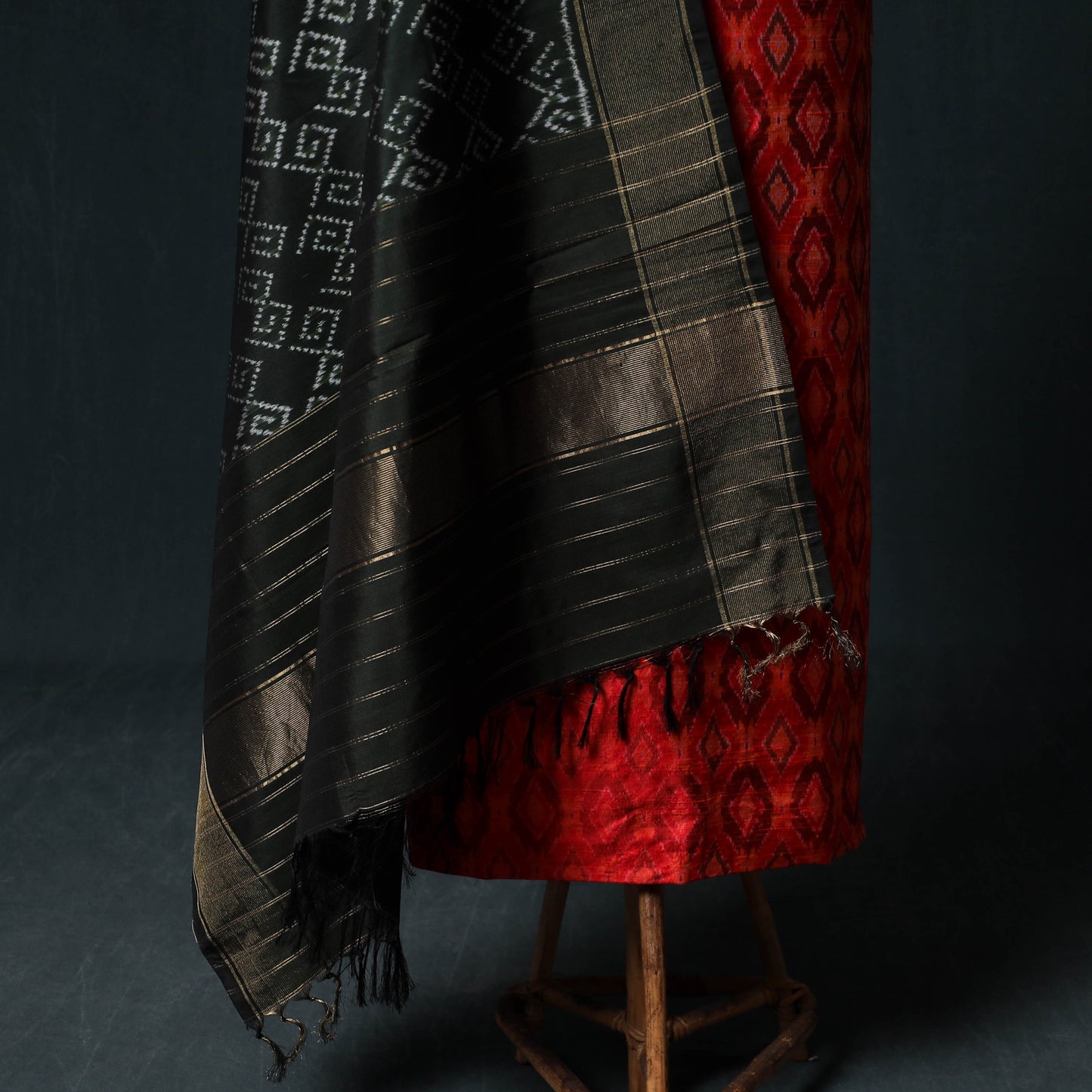 Pochampally Ikat Handwoven Pure Silk 2pc Unstitched Dress Material Kurta Set 20