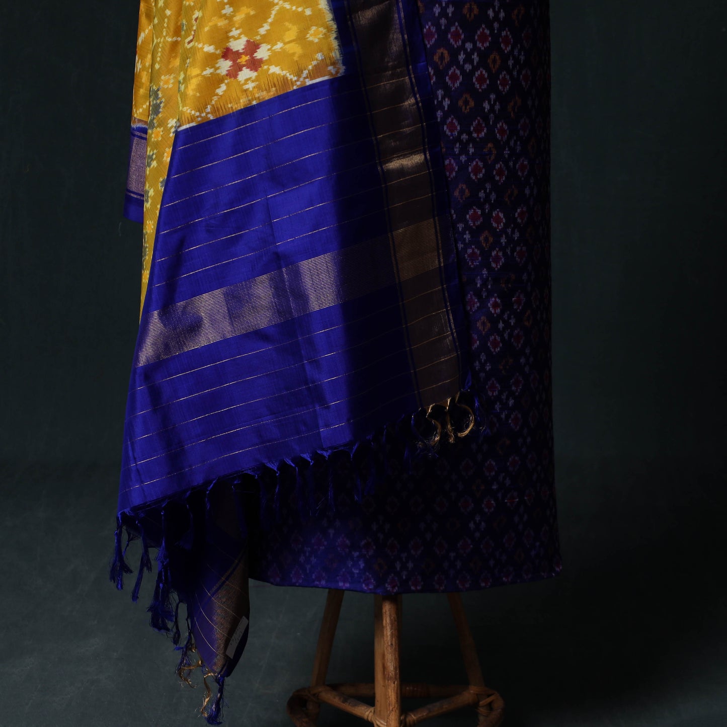 Pochampally Ikat Handwoven Pure Silk 2pc Unstitched Dress Material Kurta Set 21