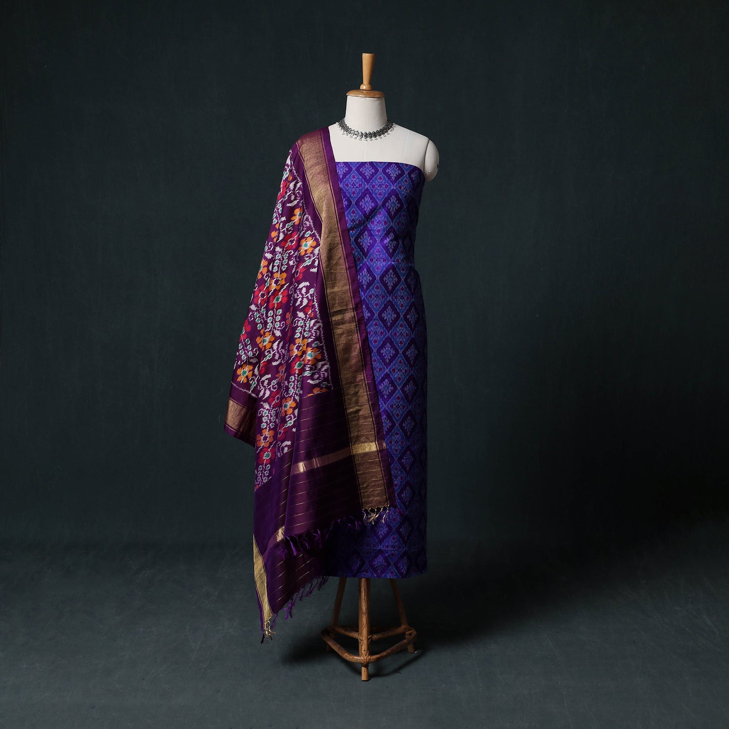 Pochampally Ikat Handwoven Pure Silk 2pc Unstitched Dress Material Kurta Set 25