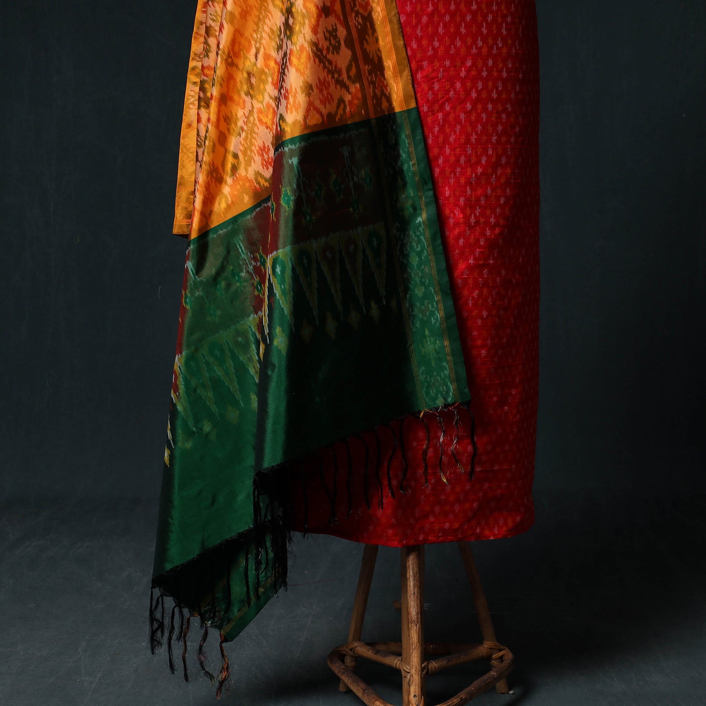 Pochampally Ikat Handwoven Pure Silk 2pc Unstitched Dress Material Kurta Set 27