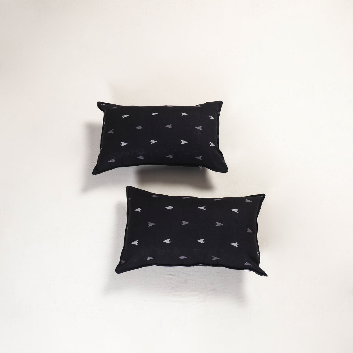 Black - jacquard pillow covers (set of 2) 64 - handcrafted