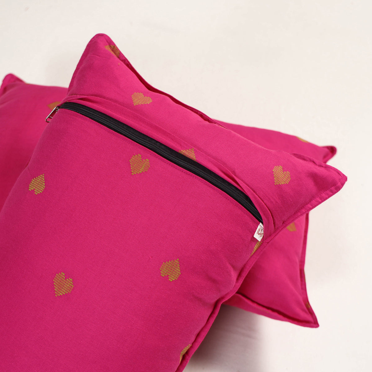 Pink - jacquard pillow covers (set of 2) 68 - handcrafted
