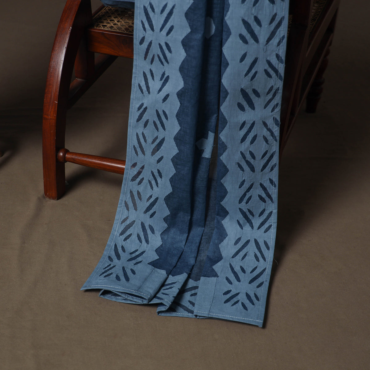 Applique Cutwork Cotton Unstitched Dress Material: Kurta, Bottom & Dupatta 03