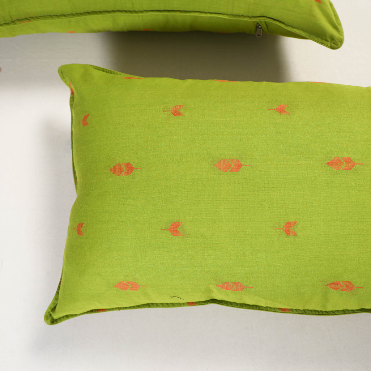 Green - jacquard pillow covers (set of 2) 85 - handcrafted