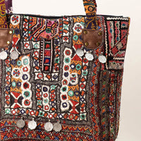 embroidery shoulder bag