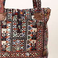 embroidery shoulder bag