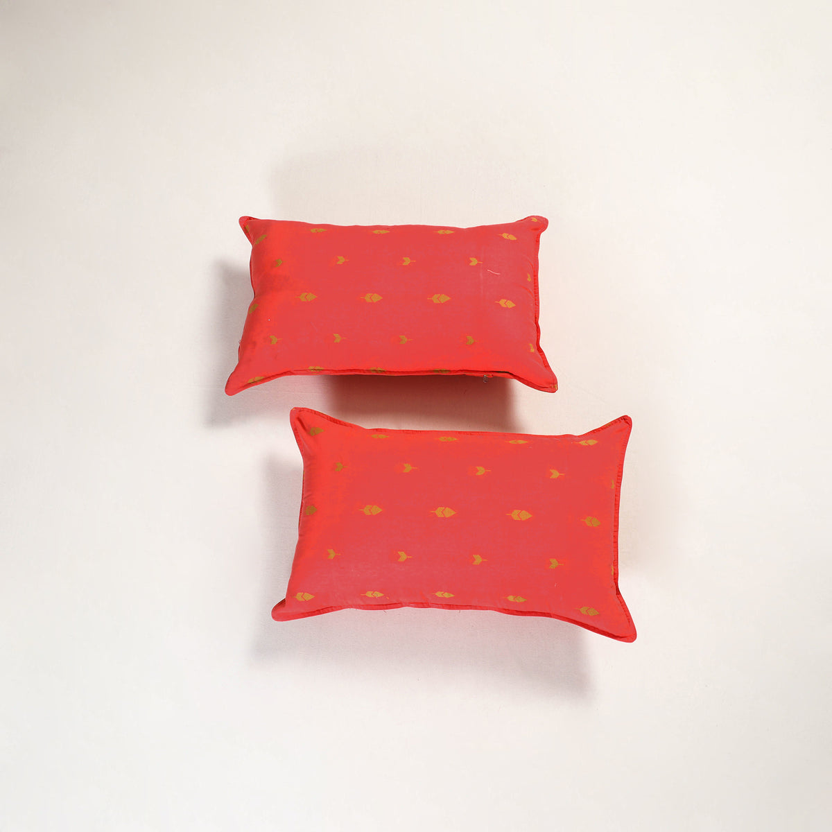 Red - jacquard pillow covers (set of 2) 88 - handcrafted