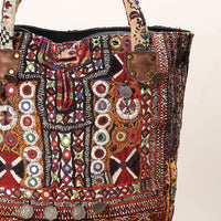 embroidery shoulder bag