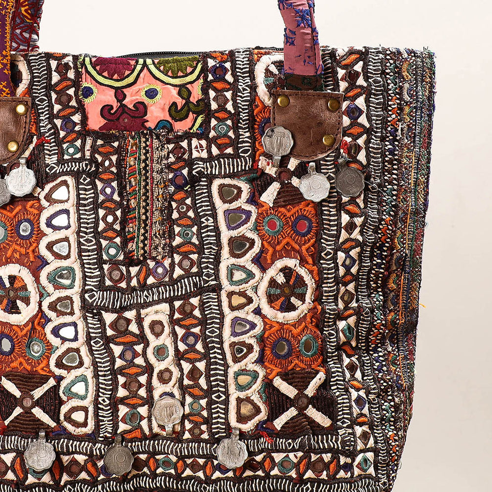 embroidery shoulder bag