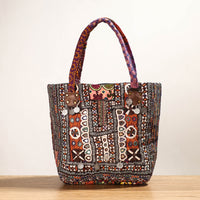 embroidery shoulder bag