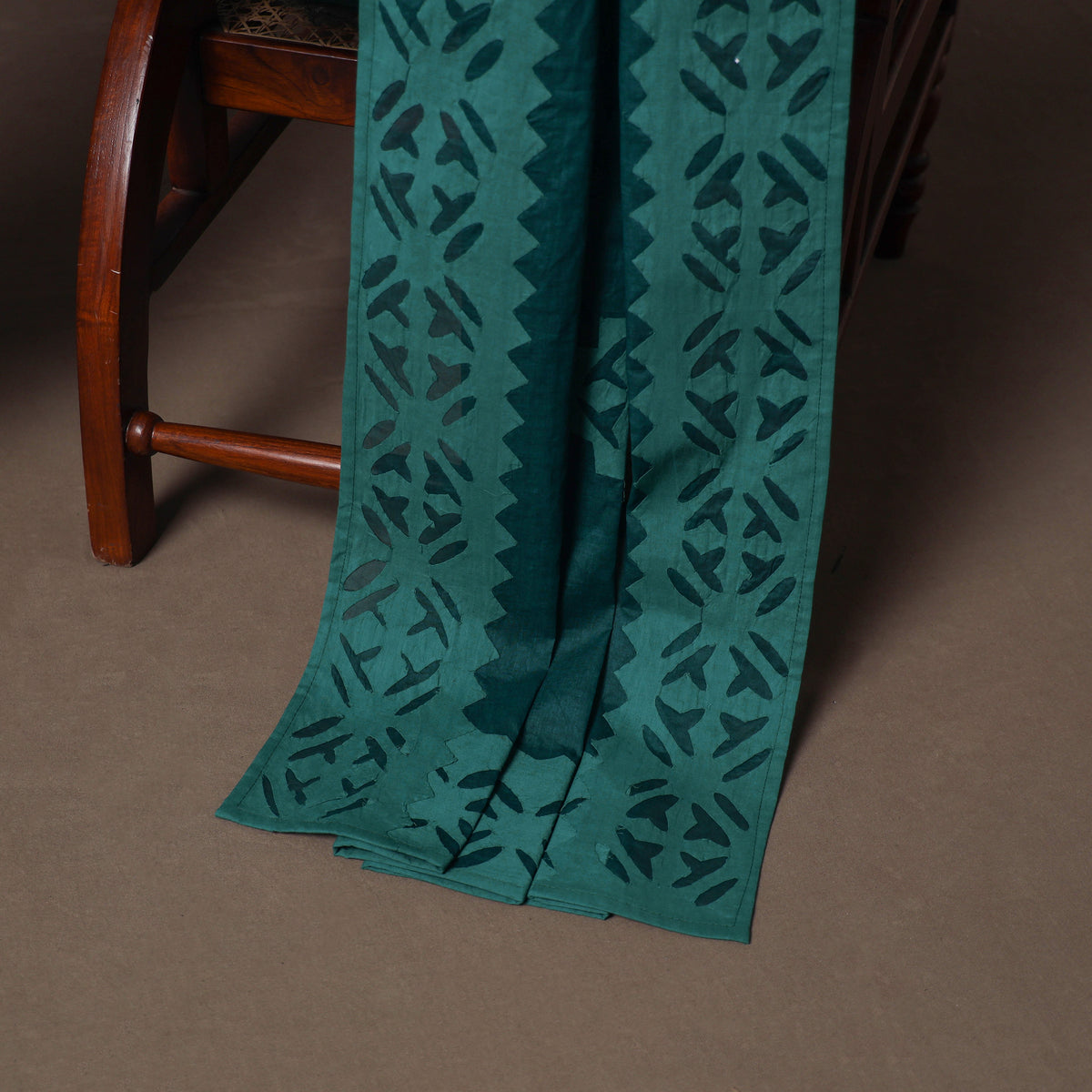 Applique Cutwork Cotton Unstitched Dress Material: Kurta, Bottom & Dupatta 16