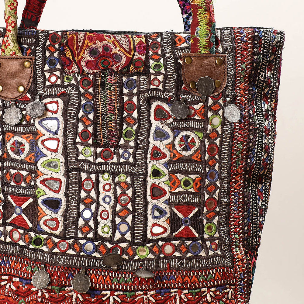 embroidery shoulder bag