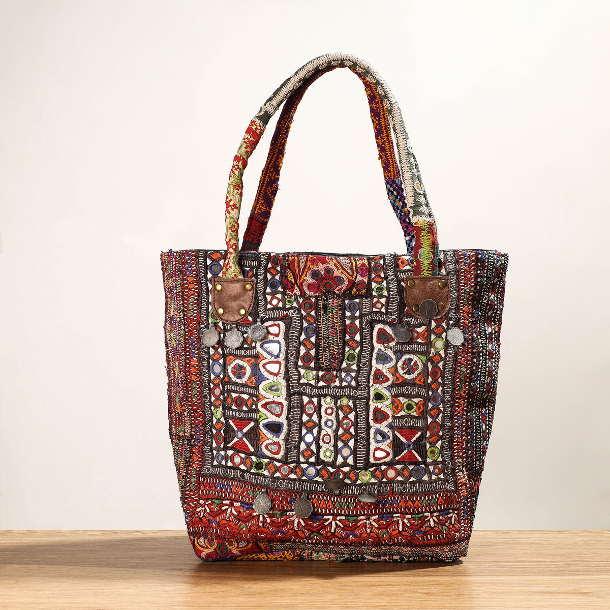 embroidery shoulder bag