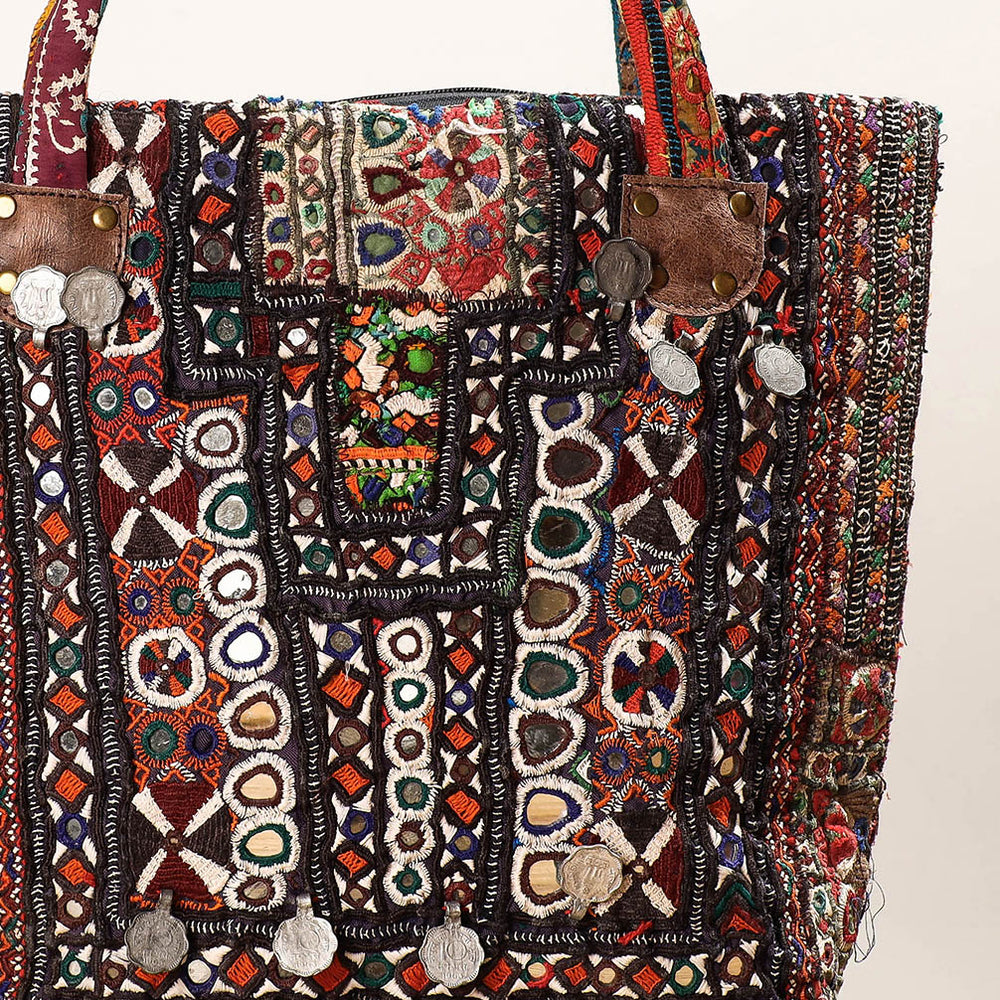 embroidery shoulder bag