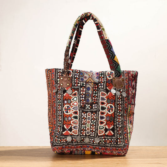 embroidery shoulder bag