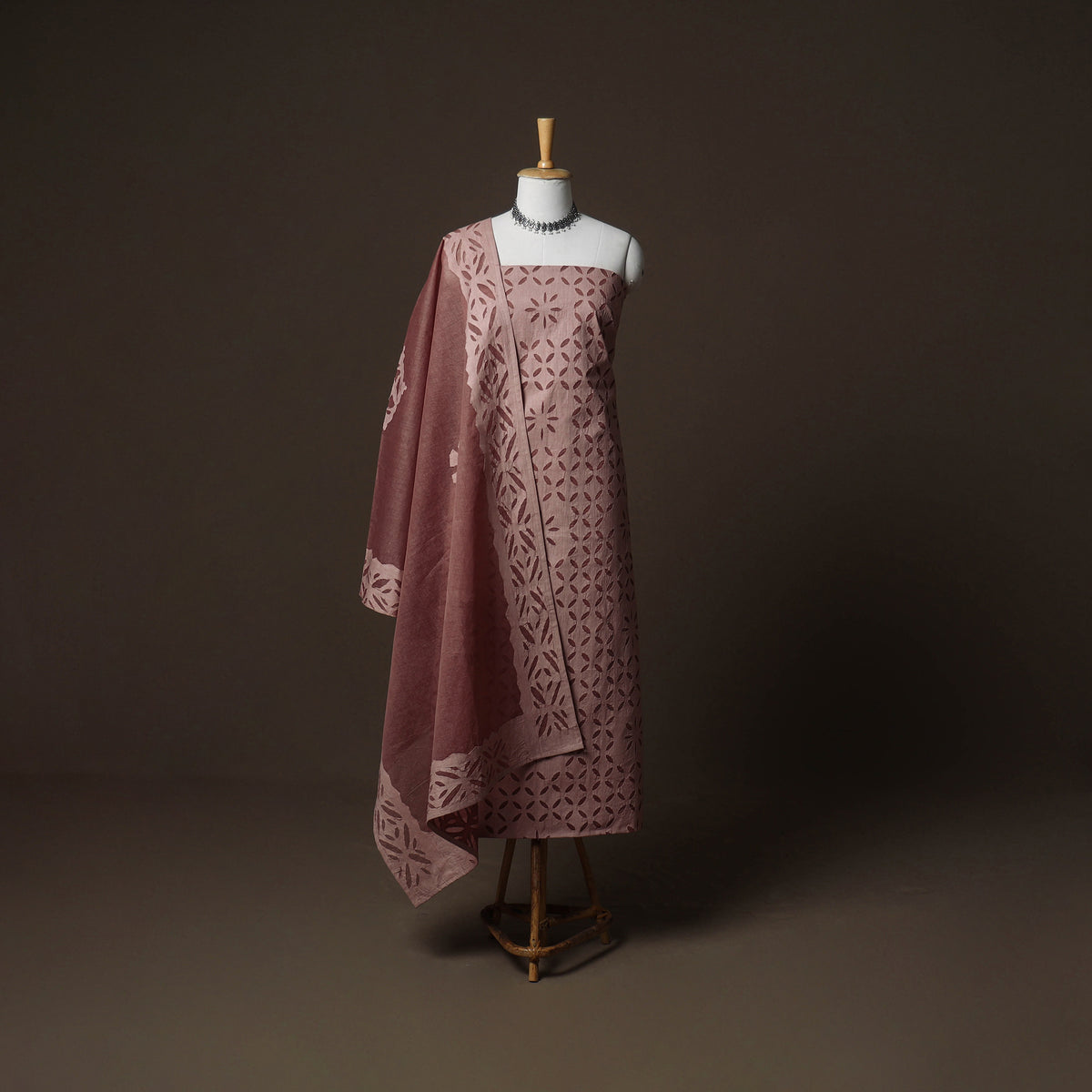 Applique Cutwork Cotton Unstitched Dress Material: Kurta, Bottom & Dupatta 19