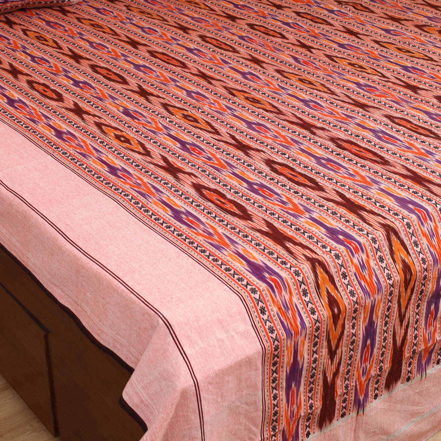 Pochampally Dabi Ikat Cotton Double Bedsheet Set (108 x 90 in) 11