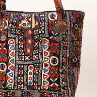 embroidery shoulder bag