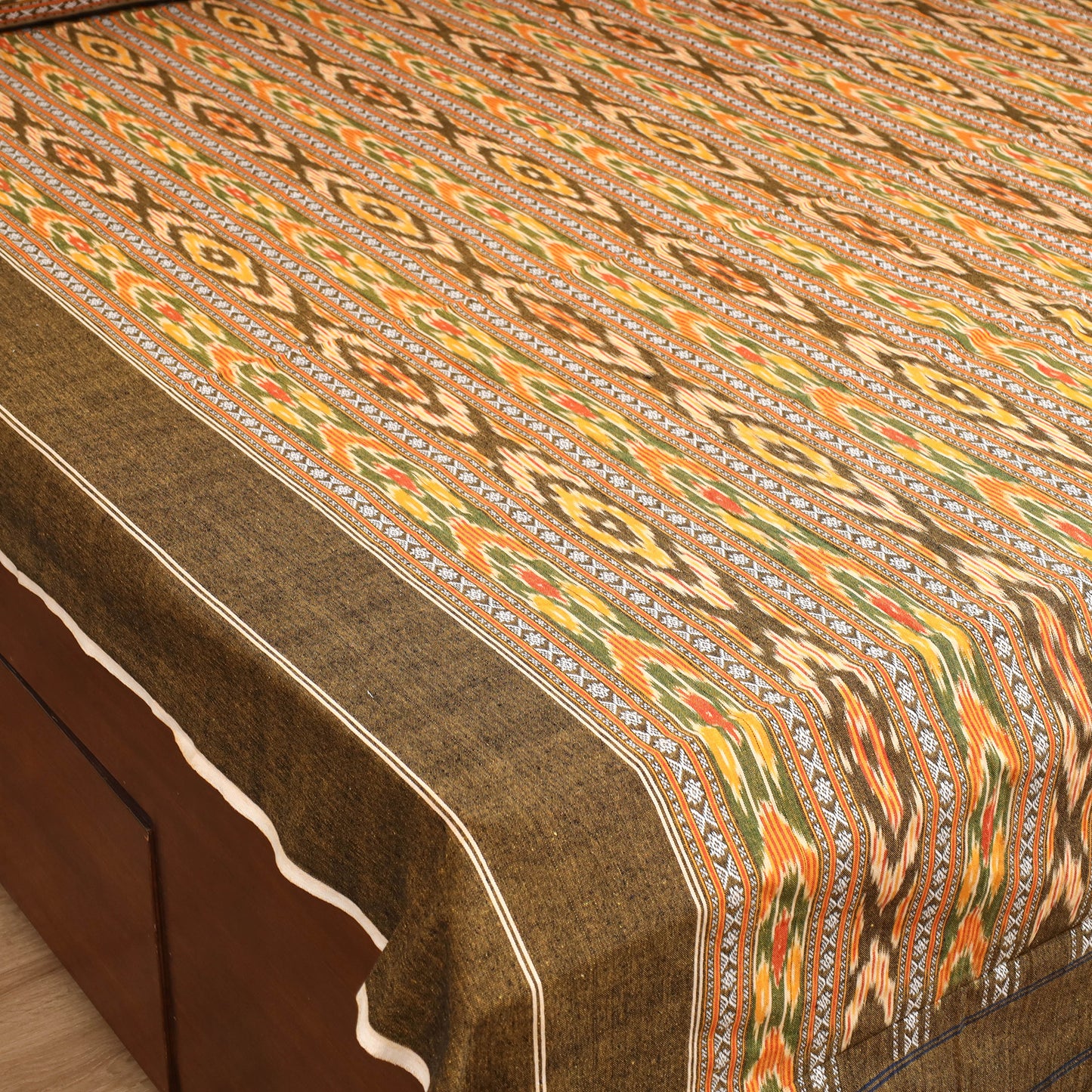 Pochampally Dabi Ikat Cotton Double Bedsheet Set (108 x 90 in) 13