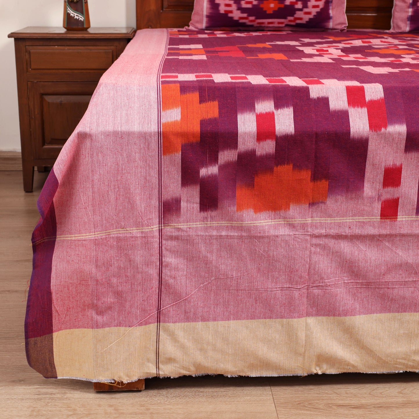Pochampally Ikat Cotton Double Bedsheet Set (108 x 90 in) 18