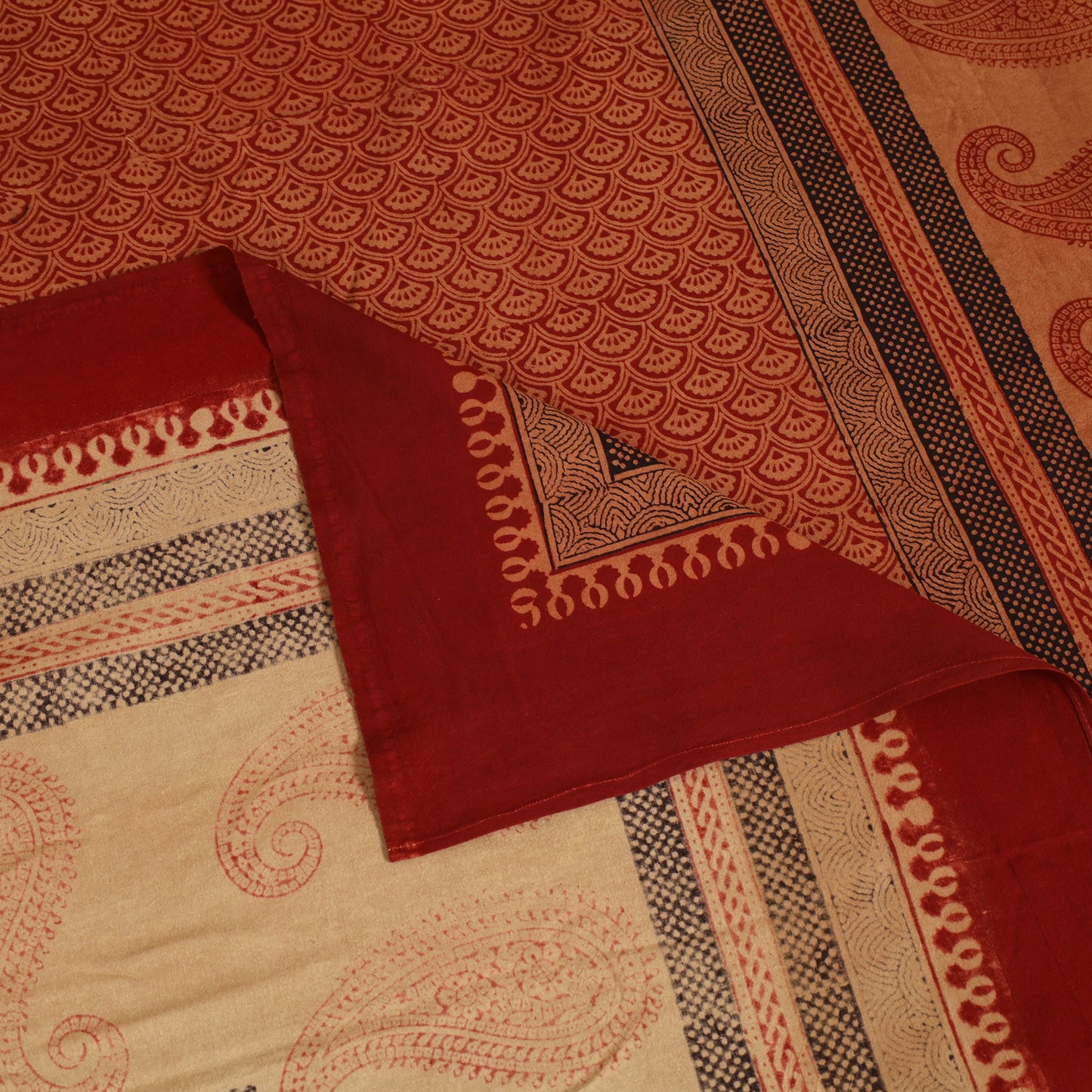 Bagh Hand Block Print Cotton Single Bedsheet (90 x 60 in) 12