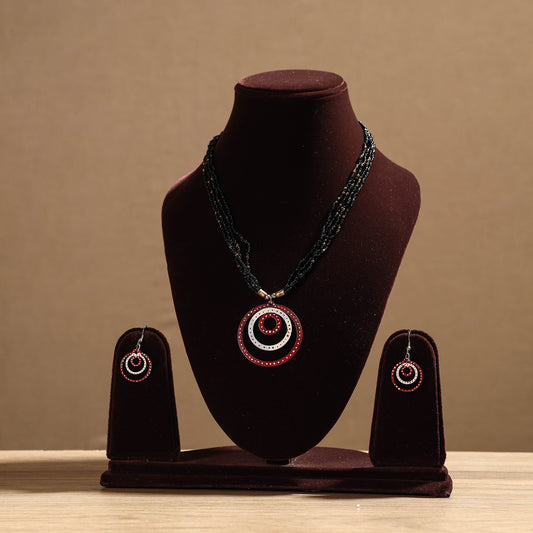 tikuli art handpainted necklace set