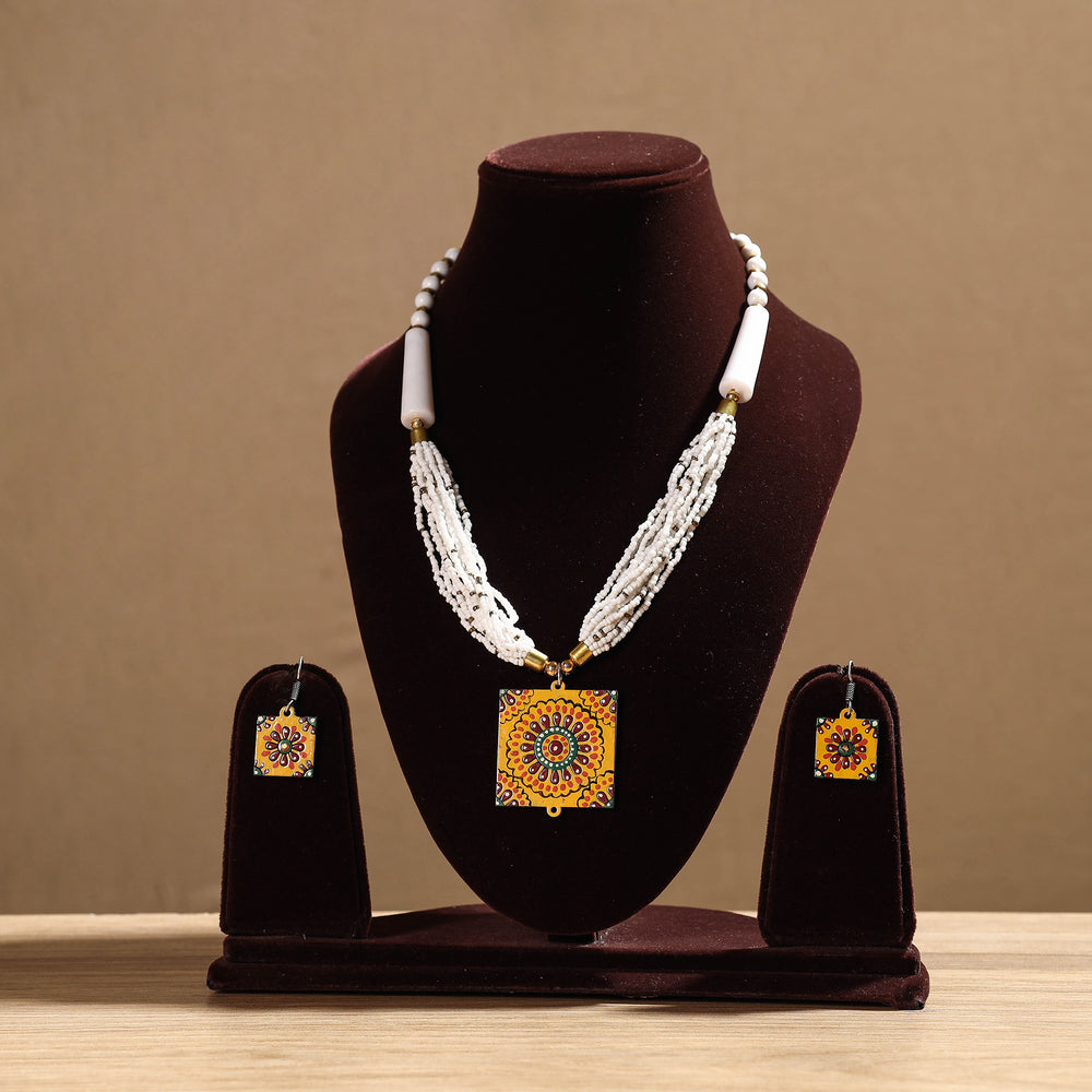 tikuli art handpainted necklace set