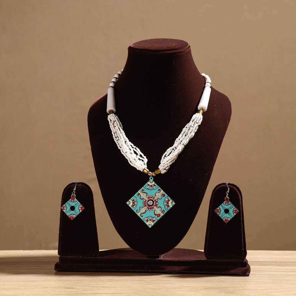 tikuli art handpainted necklace set