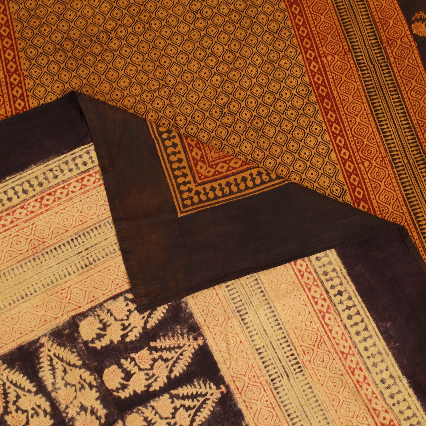 Bagh Hand Block Print Cotton Single Bedsheet (90 x 60 in) 19