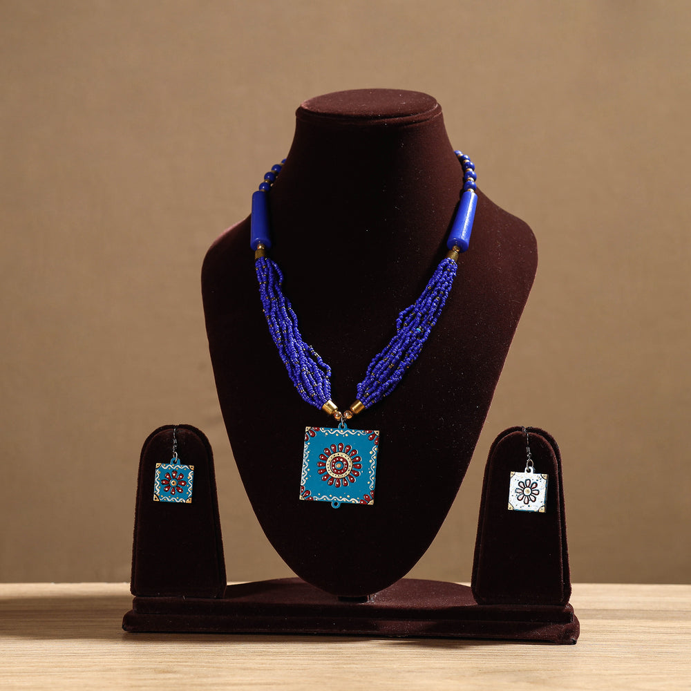 tikuli art handpainted necklace set