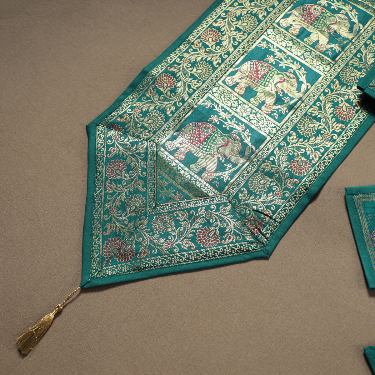 Brocade Banarasi Silk Dining Table Linen with 1 Runner, 6 mats and 6 coasters 11