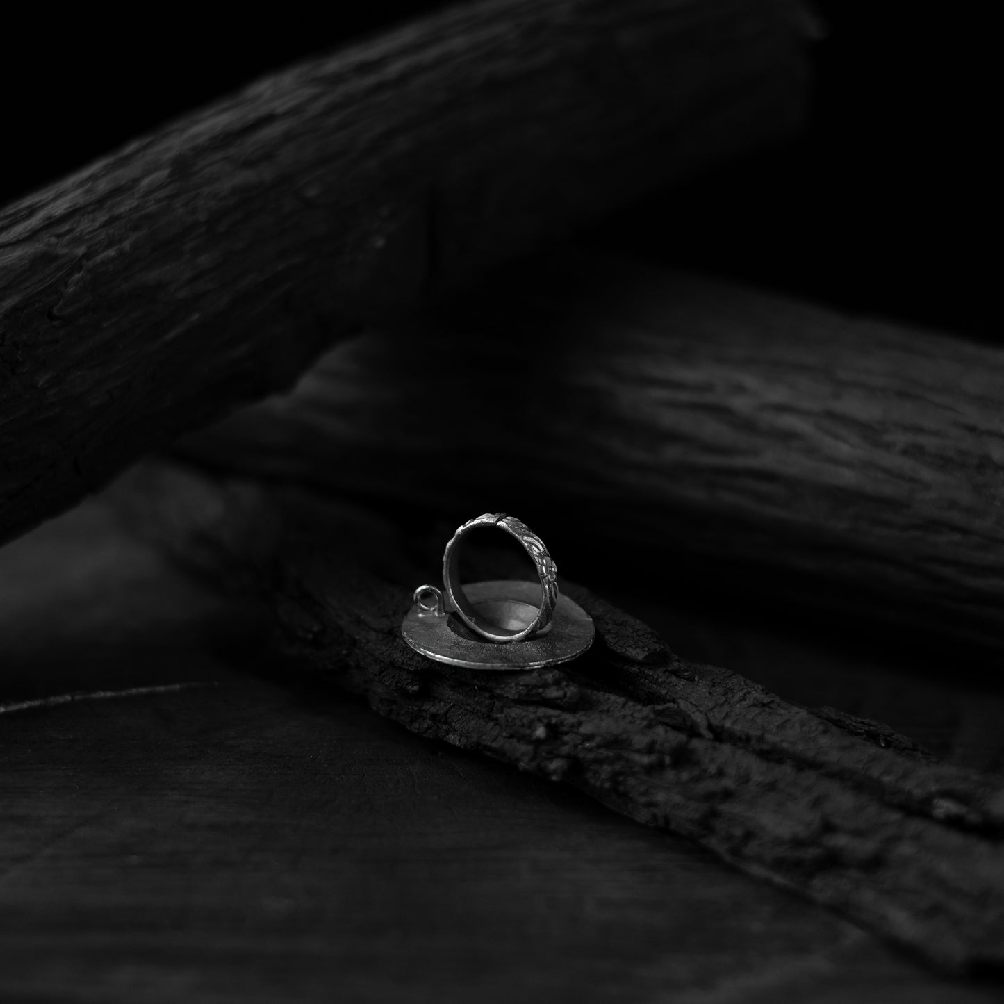 White - saanjh bela sun oxidised ring - handcrafted