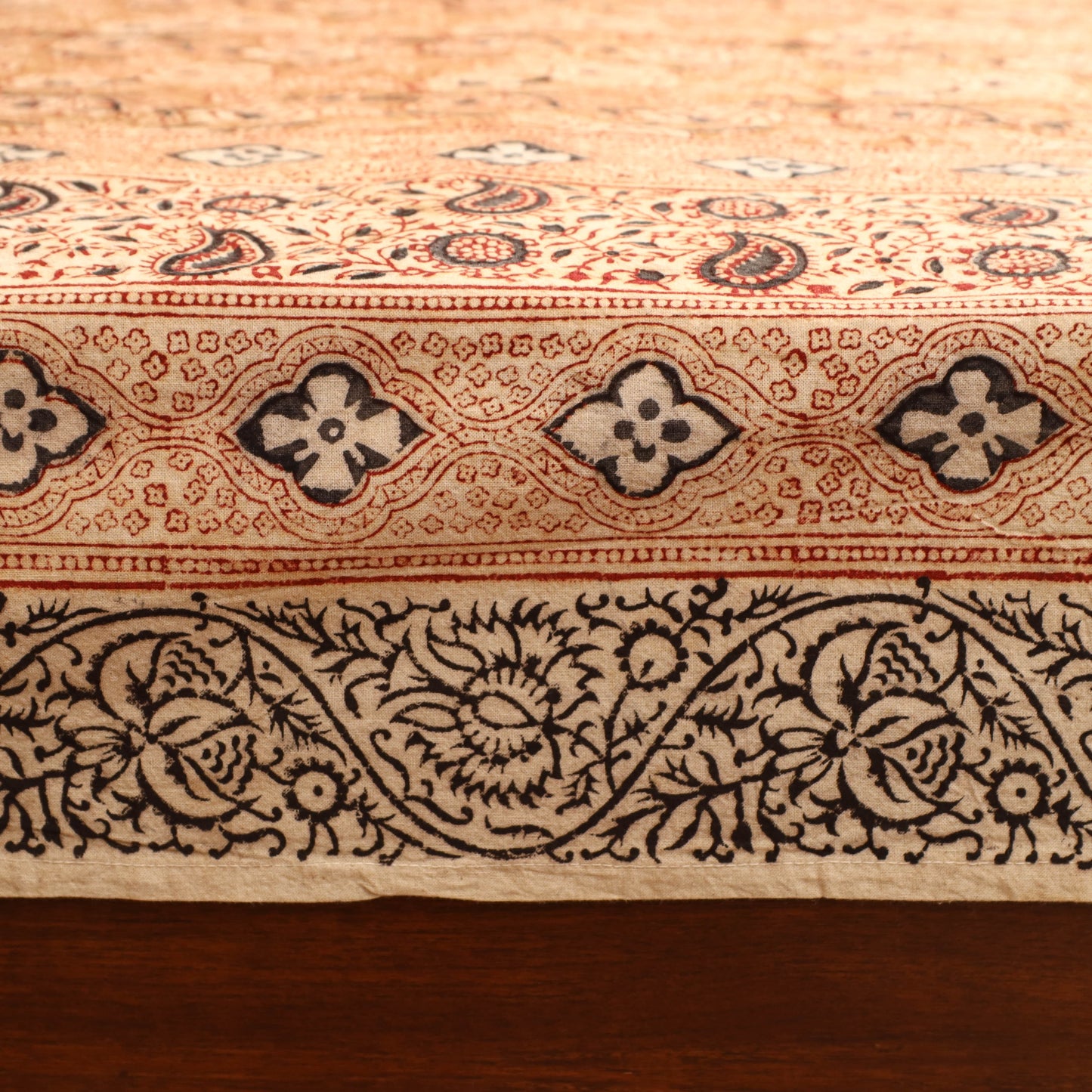 Pedana Hand Block Kalamkari Print Double Bedsheet (108 x 90 in) 17