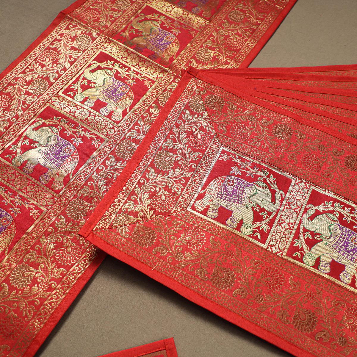 Brocade Banarasi Silk Dining Table Linen with 1 Runner, 6 mats and 6 coasters 08