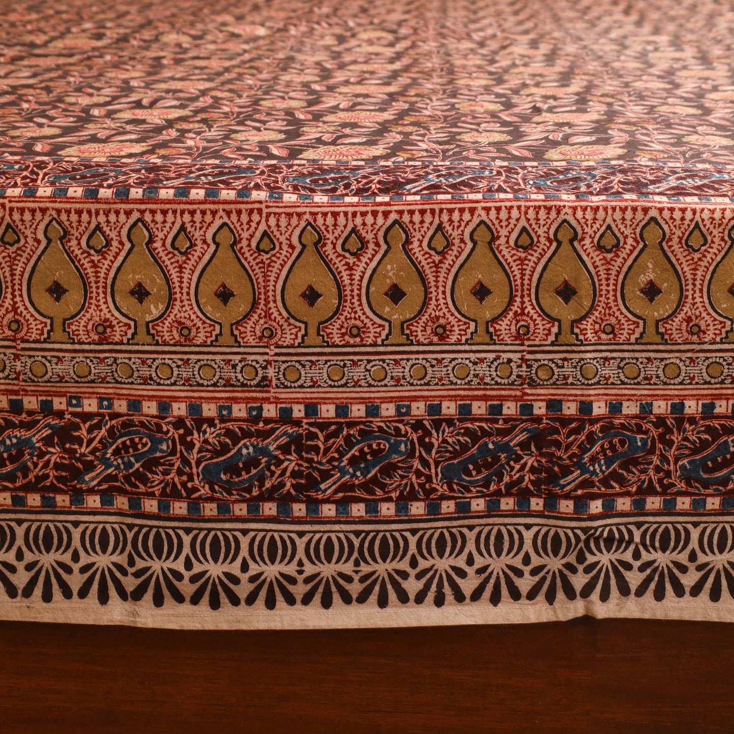 Pedana Hand Block Kalamkari Print Double Bedsheet (108 x 90 in) 25