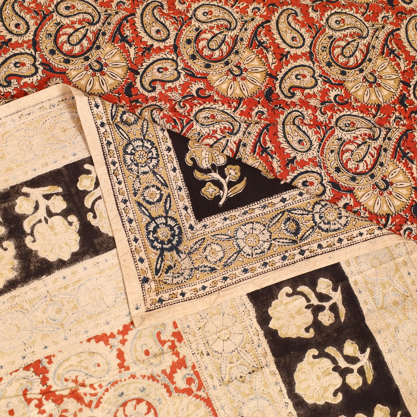Pedana Hand Block Kalamkari Print Single Bedsheet (90 x 60 in) 11