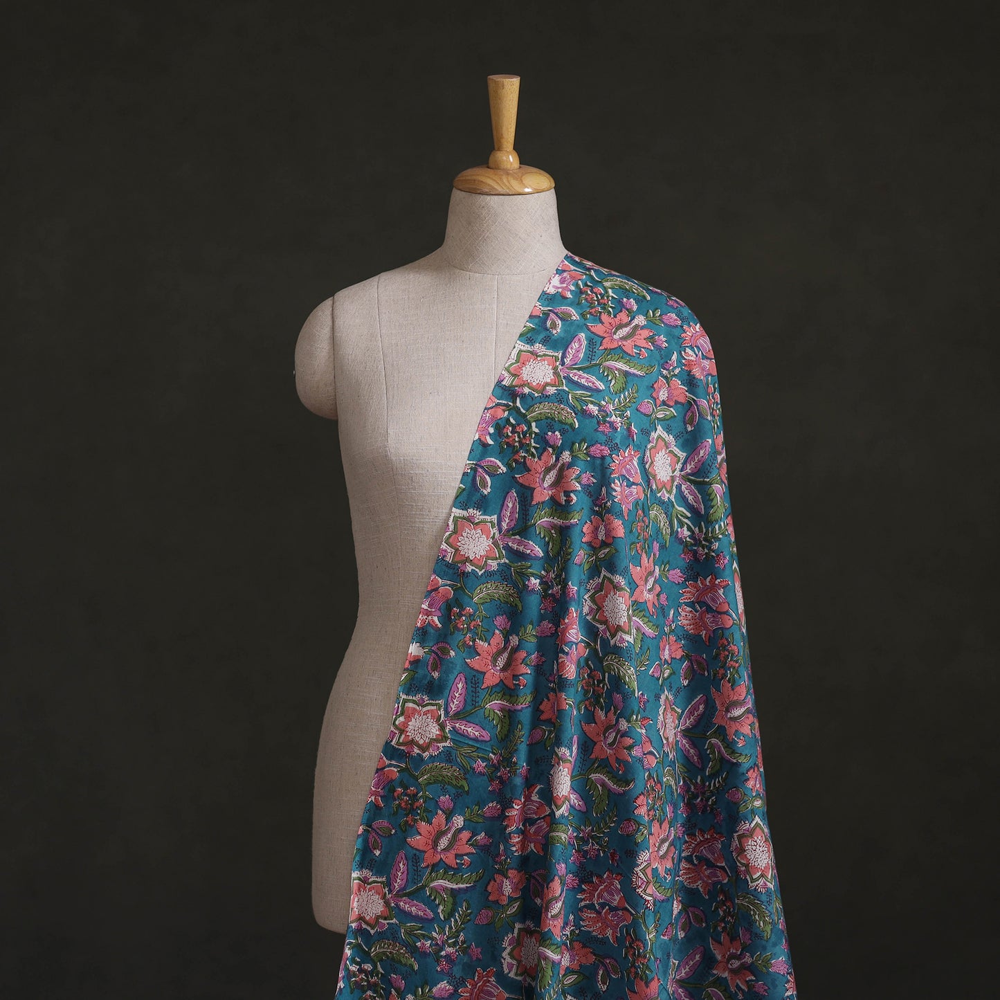 Sanganeri Hand Block Print Cotton Fabric 08