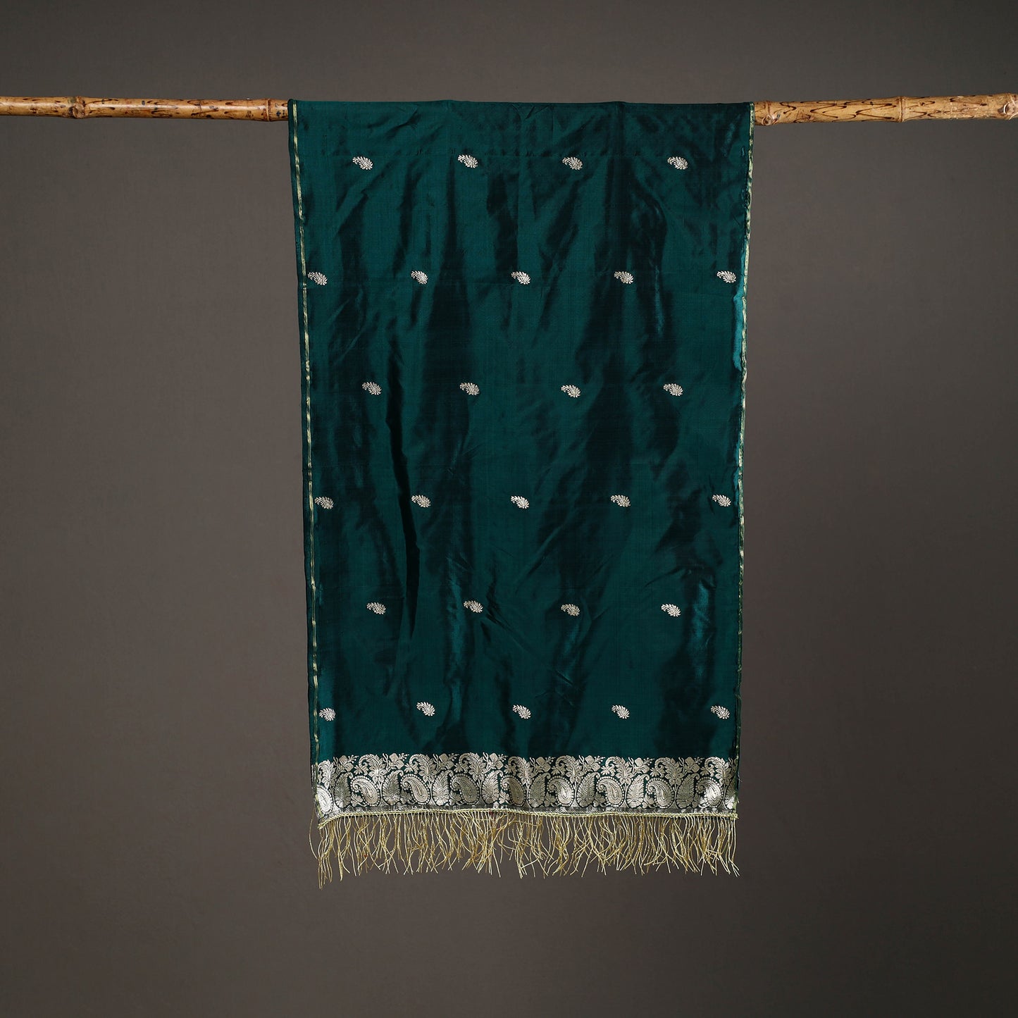 Green - Brocade Handloom Pure Silk Banarasi Stole with Tassels 15