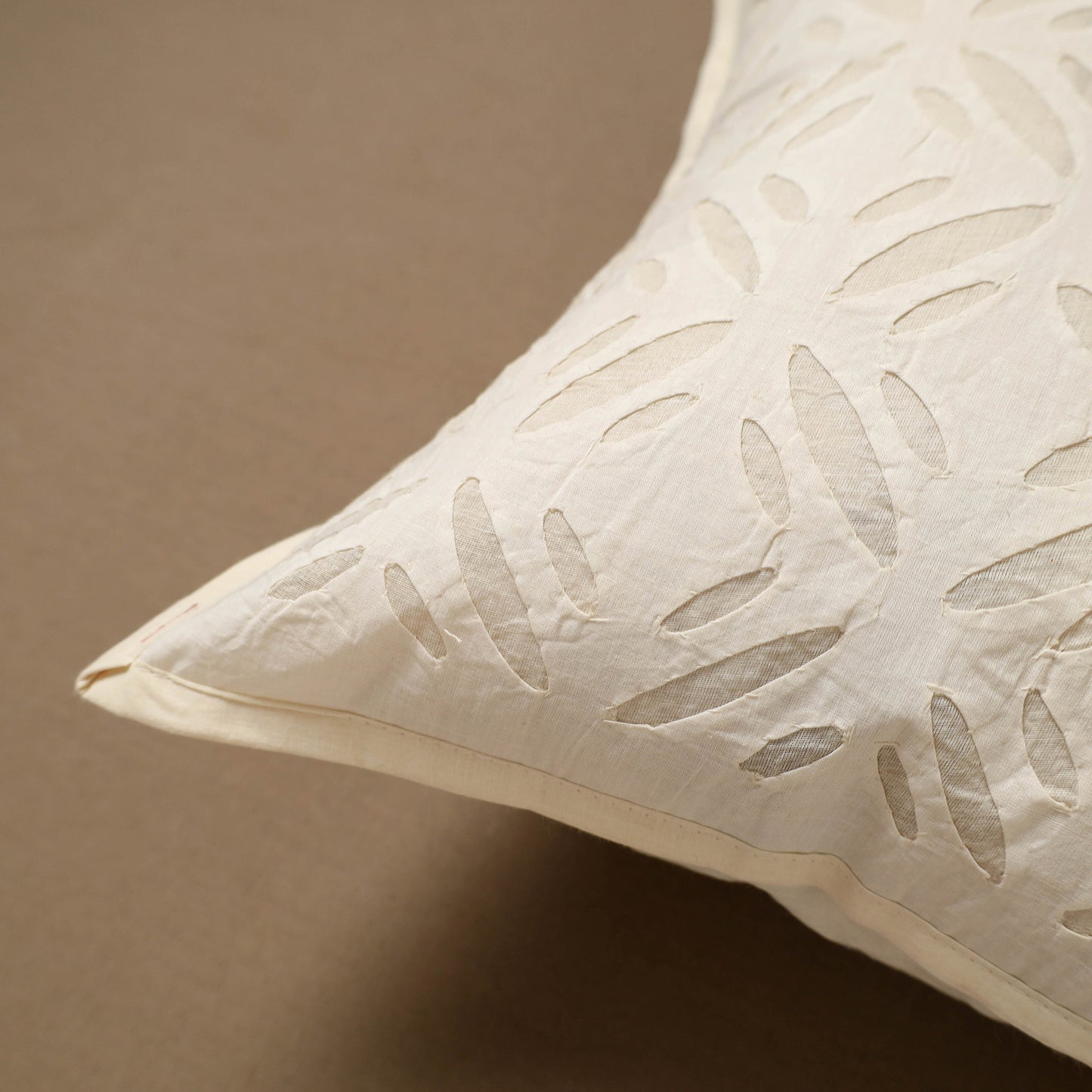 Barmer Applique Cutwork Cushion Cover (16 x 16 in) 18