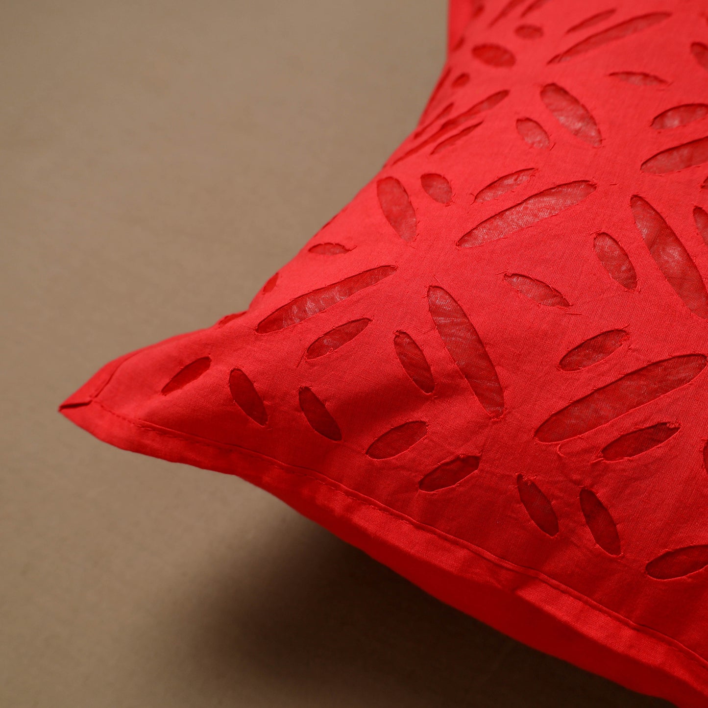 Barmer Applique Cutwork Cushion Cover (16 x 16 in) 13