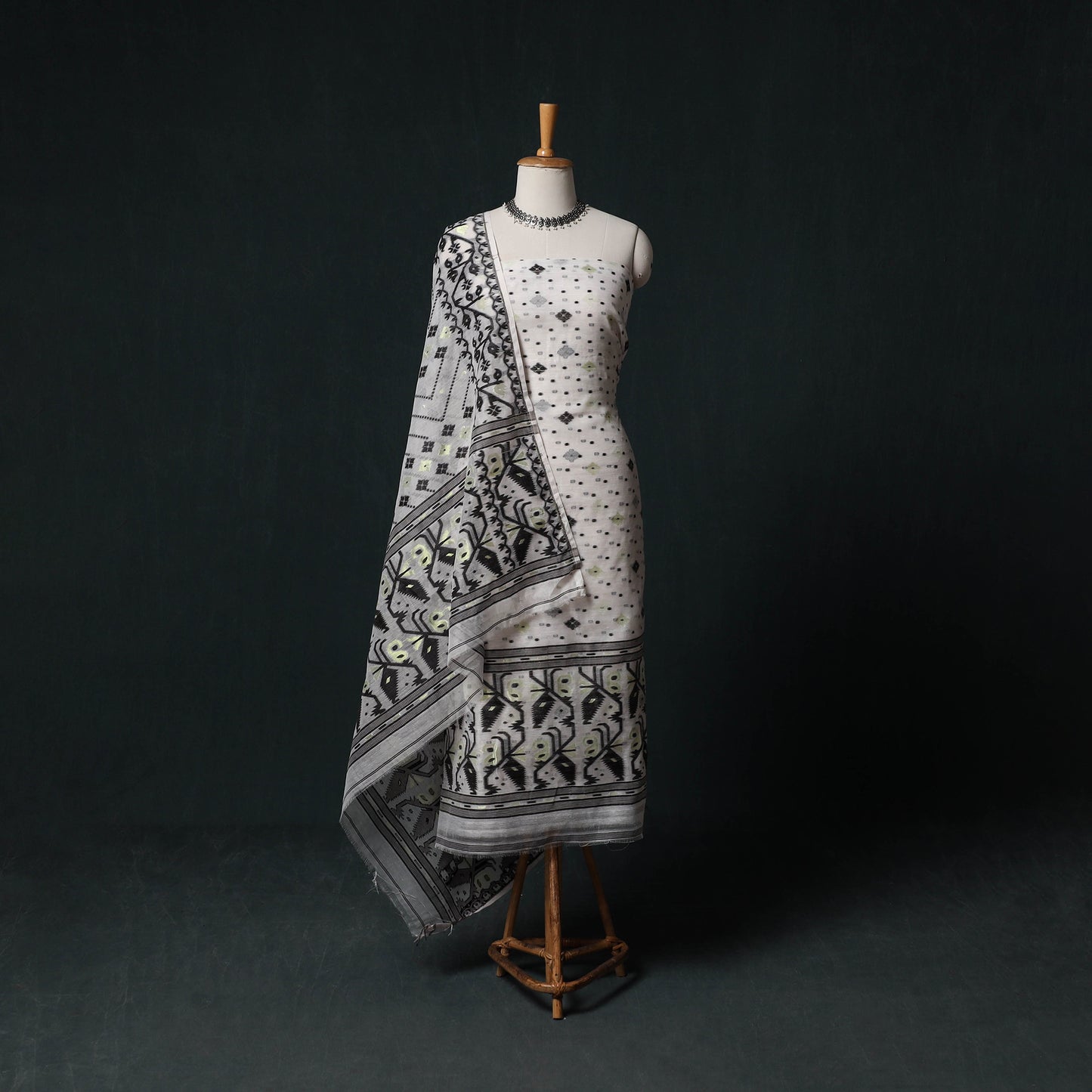 Phulia Jamdani Silk Cotton 2pc Unstitched Dress Material Kurta Set 07