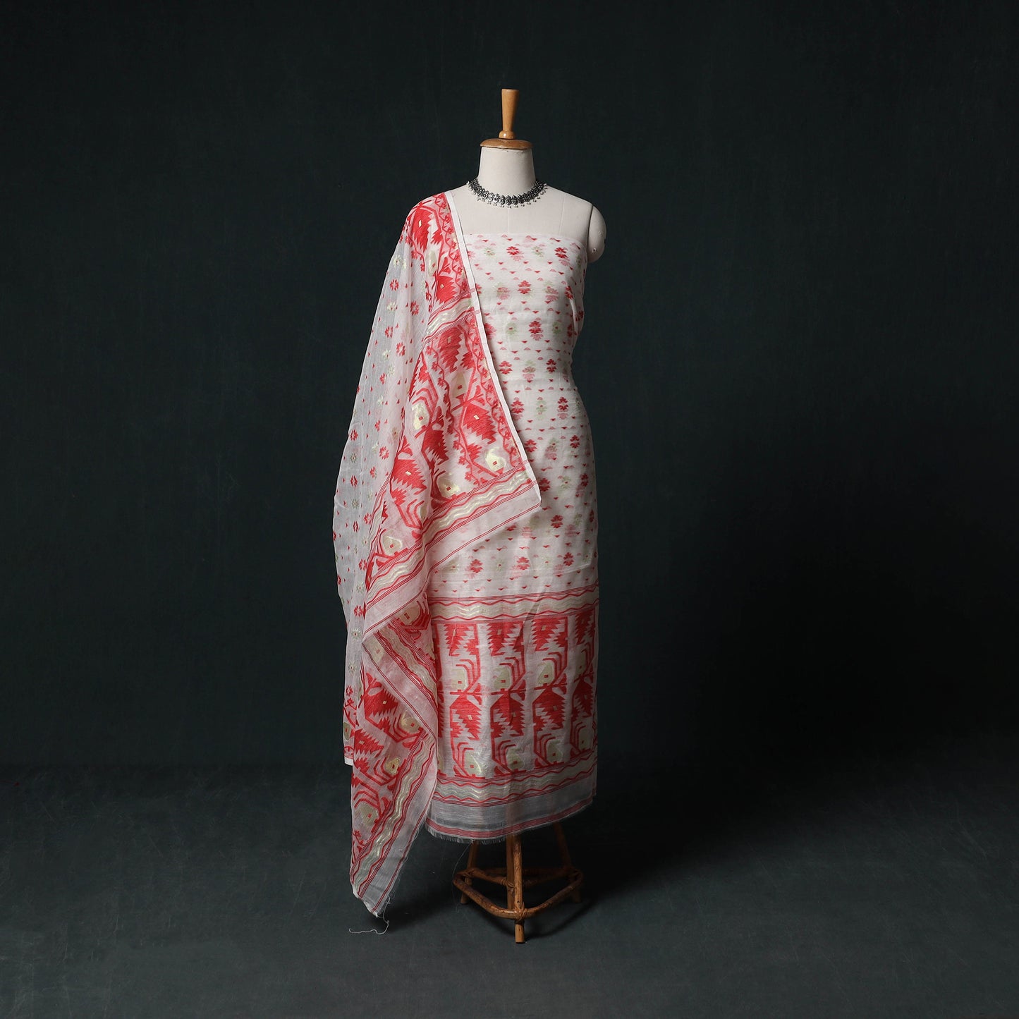 Phulia Jamdani Silk Cotton 2pc Unstitched Dress Material Kurta Set 09