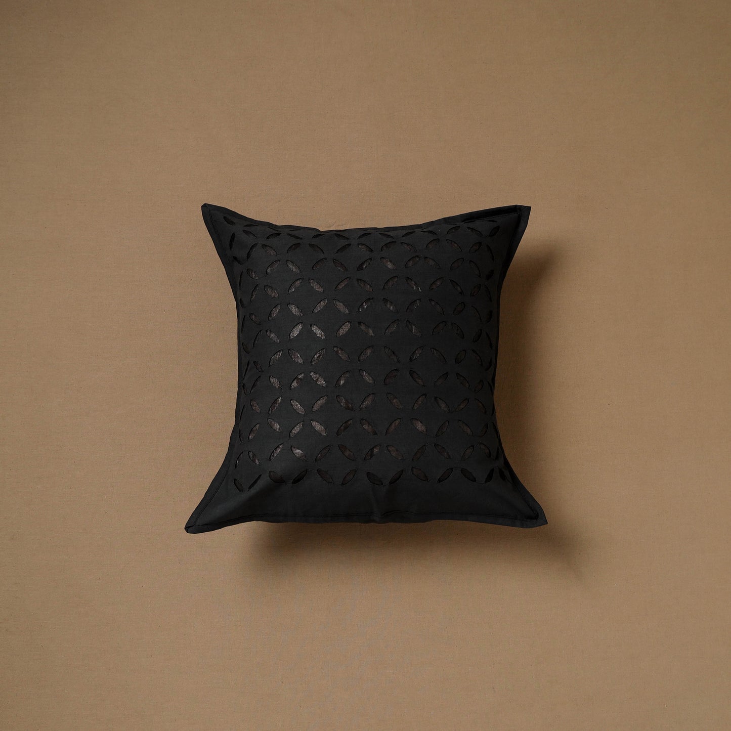 Barmer Applique Cutwork Cushion Cover (16 x 16 in) 02