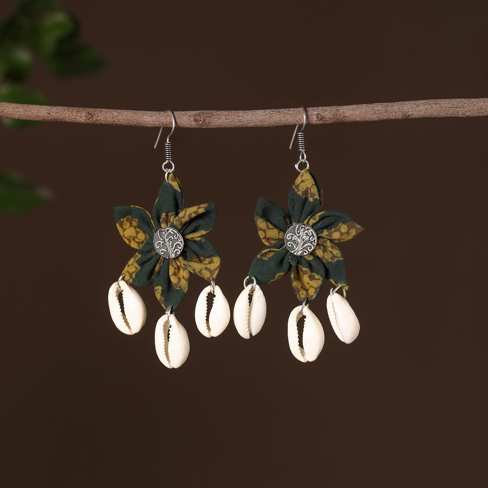 Alisha Fabart Phool Kali Shell Earrings